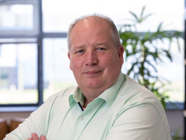 Portret van de kwaliteitsmanager van schoonmaakbedrijf 1nergiek