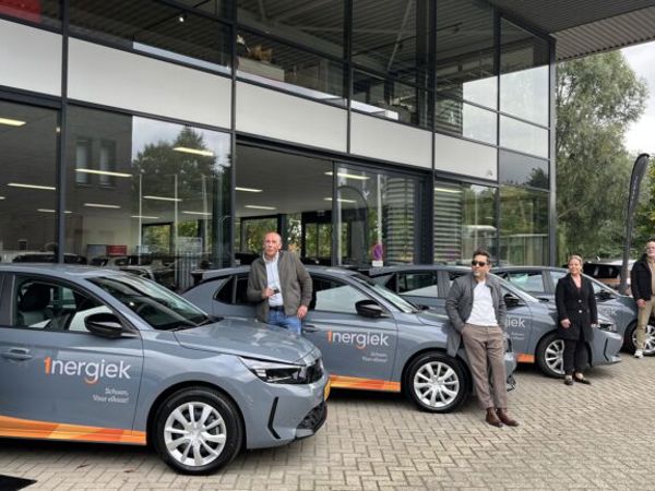 Auto's van schoonmaakbedrijf 1nergiek